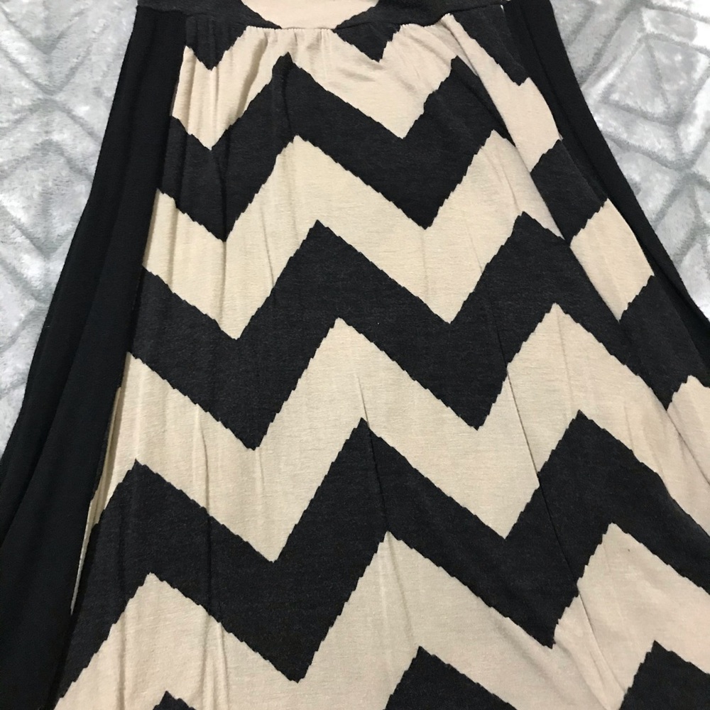 Floor lenght skirt